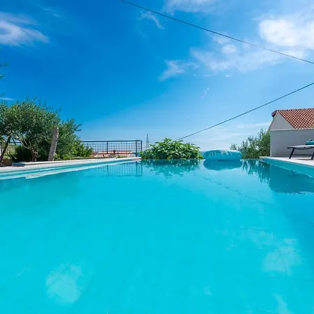 Two Private Pool Sea View